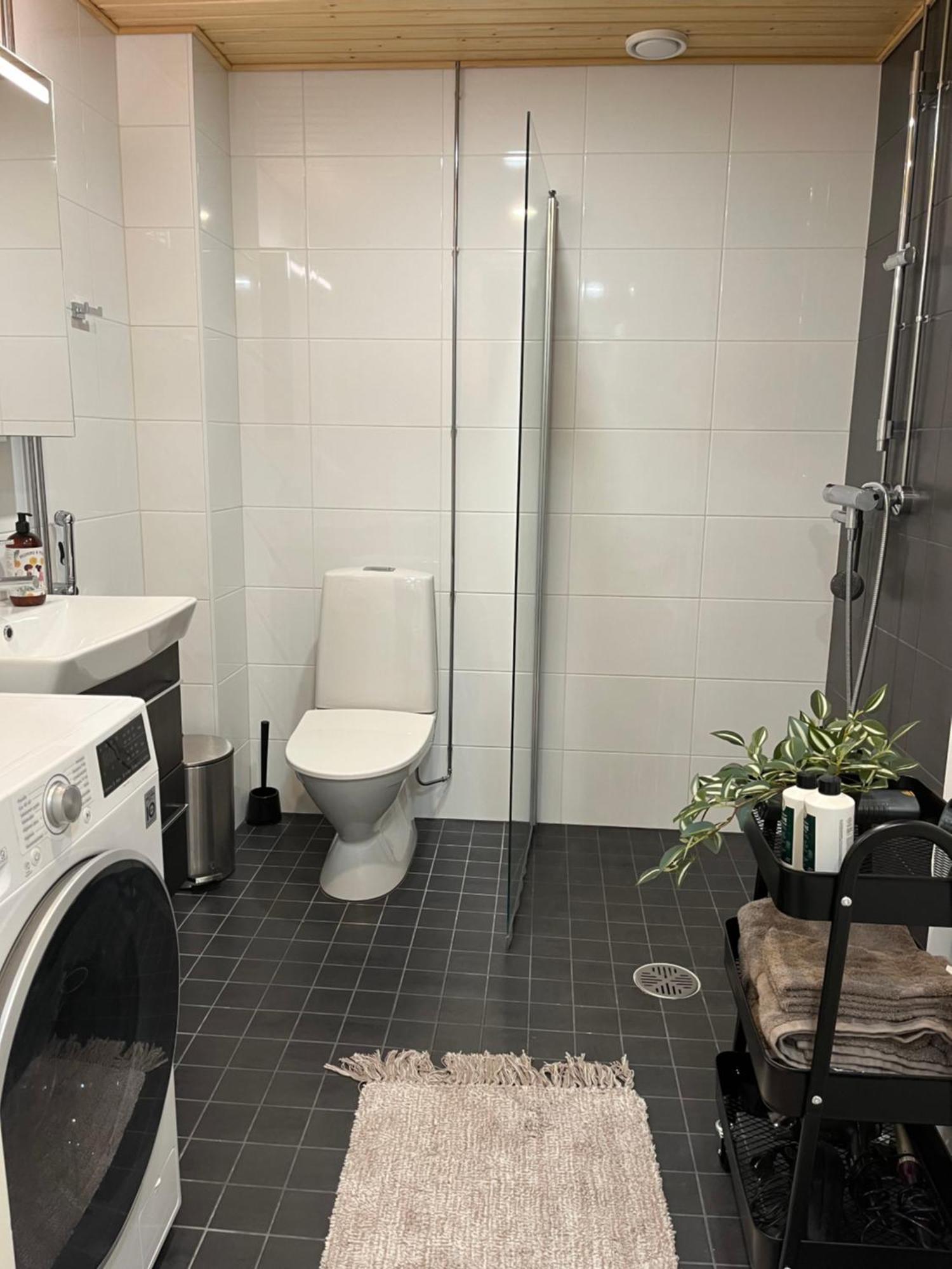 Studio Vip - Close To Airport And Tikkurila Train Station Вантаа Екстер'єр фото